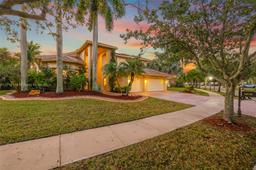 Picture of 1018 Waterside Cir, Weston, FL 33327