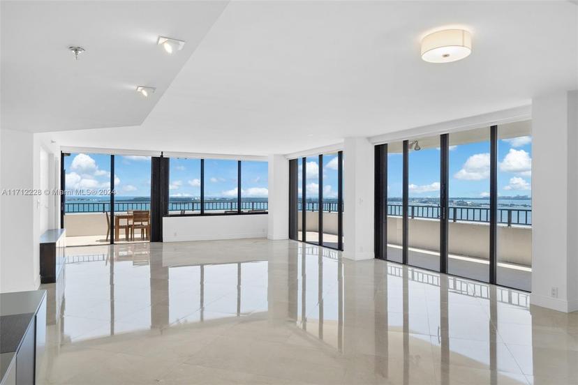 Picture of 520 Brickell Key Drive, Miami FL 33131