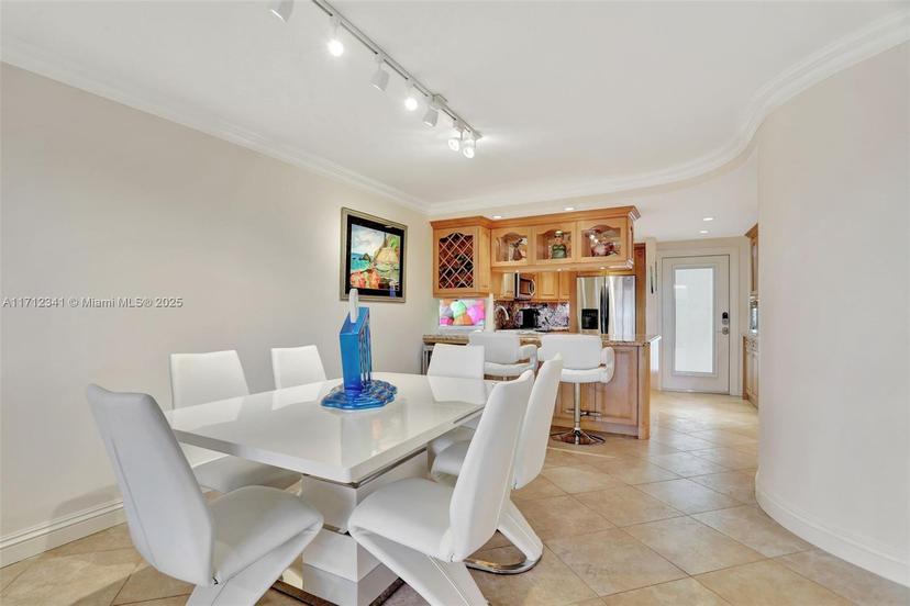 Picture of 2731 NE 14Th St Cswy # 115, Pompano Beach FL 33062