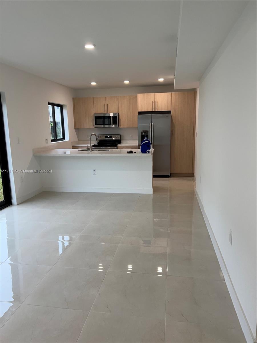 Picture of 1180 NW 1St St, Florida City, FL 33034