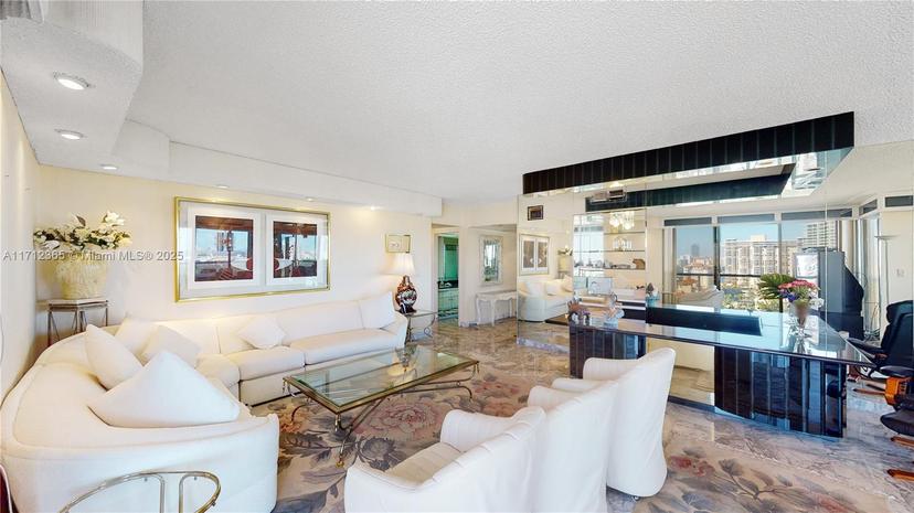 Picture of 19667 Turnberry Way # 20E, Aventura FL 33180