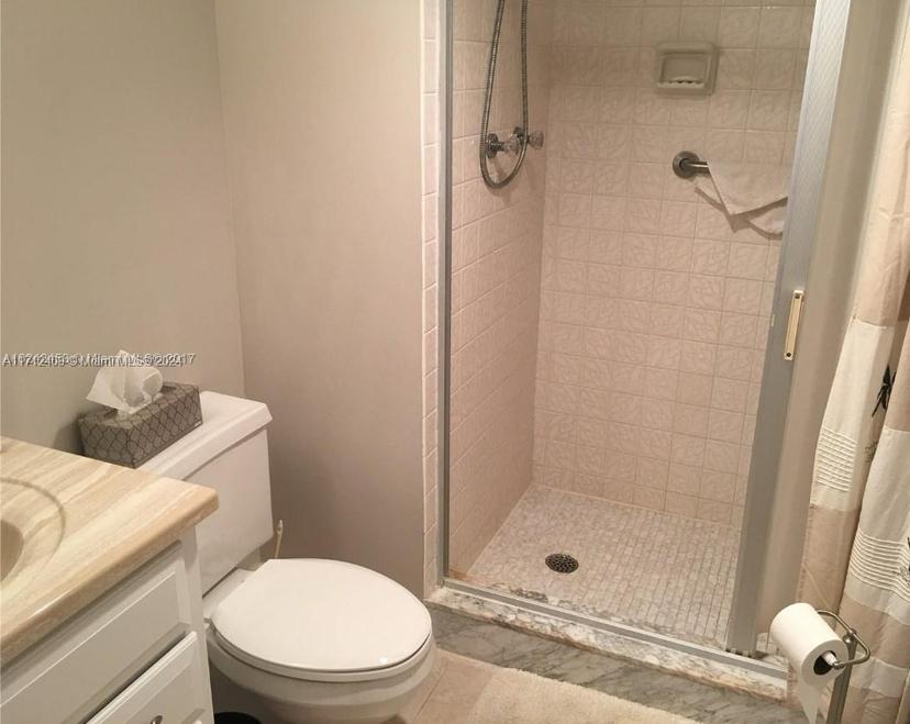 Picture of 311 S Hollybrook Dr # 202, Pembroke Pines FL 33025