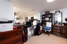Picture of 1621 Collins Ave # 302, Miami Beach, FL 33139