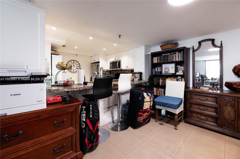 Picture of 1621 Collins Ave # 302, Miami Beach FL 33139