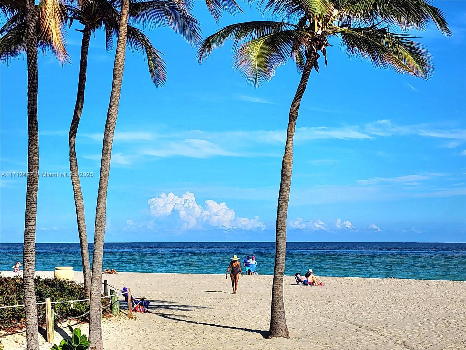 Picture of 1504 S Surf Rd # 57, Hollywood, FL 33019