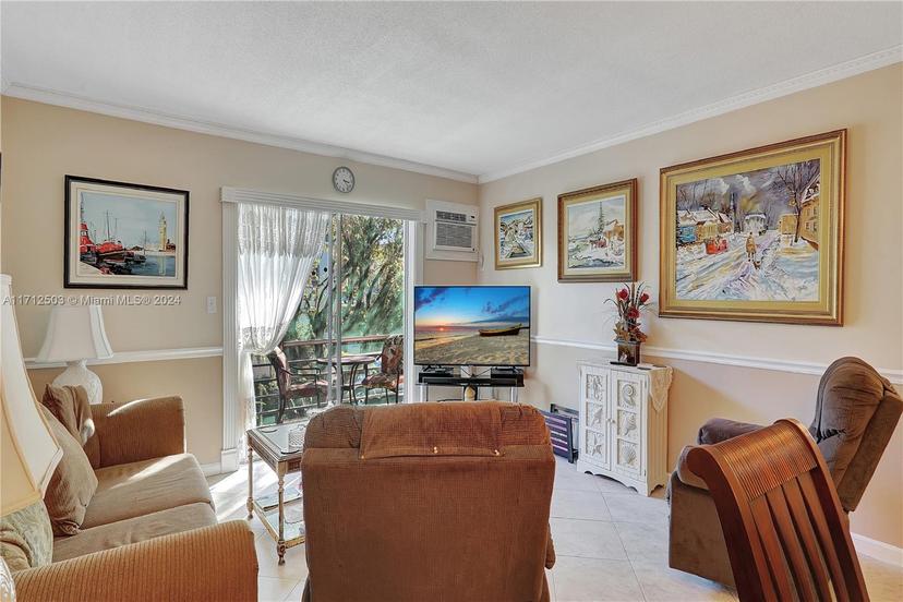 Picture of 16750 NE 14Th Ave # 212, Miami FL 33162