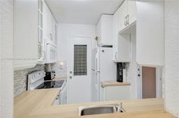 Picture of 17050 NE 14Th Ave # 315, North Miami Beach, FL 33162
