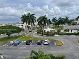 Picture of 4069 Cornwall D # 4069, Boca Raton, FL 33434