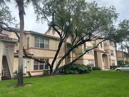 Picture of 3430 Pinewalk Dr N # 622, Margate, FL 33063