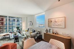 Picture of 55 SE 6Th St # 3407, Miami, FL 33131
