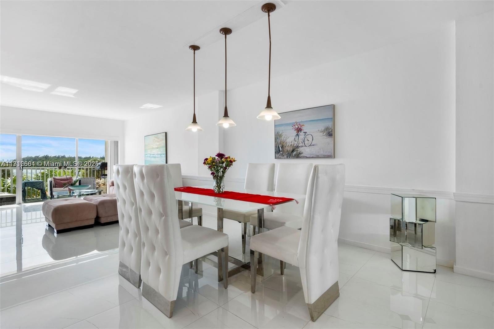 Picture of 300 Bayview Dr # 210, Sunny Isles Beach, FL 33160