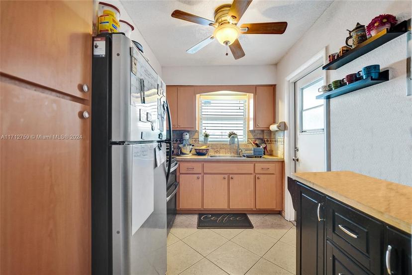 Picture of 1400 Tallwood Ave # 308, Hollywood FL 33021