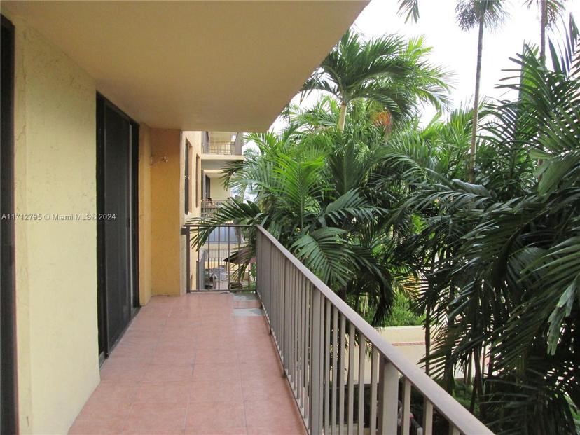 Picture of 290 174Th St # 404, Sunny Isles Beach FL 33160