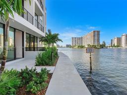 Picture of 4014 NE 167 St, North Miami Beach, FL 33160