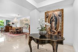 Picture of 430 Grand Bay Dr # 101, Key Biscayne, FL 33149