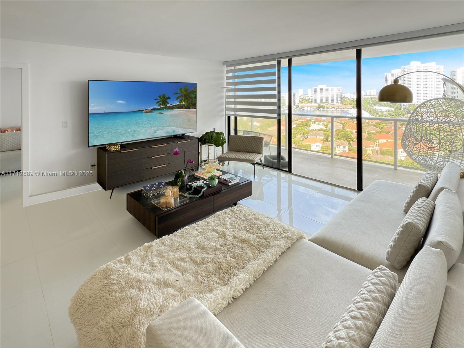Picture of 3701 N Country Club Dr # 1609, Aventura, FL 33180