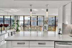Picture of 1000 Parkview Dr # 730, Hallandale Beach, FL 33009
