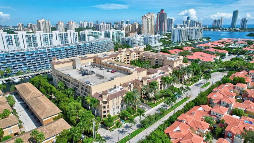 Picture of 3001 NE 185Th St # 112, Aventura FL 33180