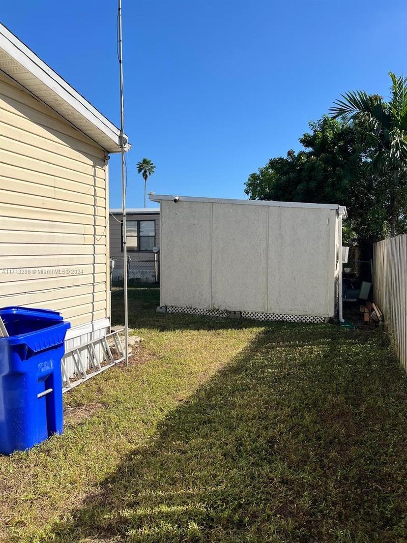 Picture of 21780 NW 2Nd Ct, Pembroke Pines FL 33029