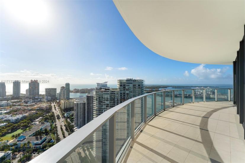 Picture of 500 Alton Rd # 3901, Miami Beach FL 33139