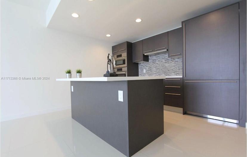 Picture of 7875 NW 107Th Ave # 719, Doral FL 33178