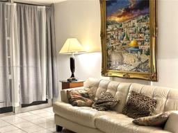 Picture of 301 174 # 2208, Sunny Isles Beach, FL 33160