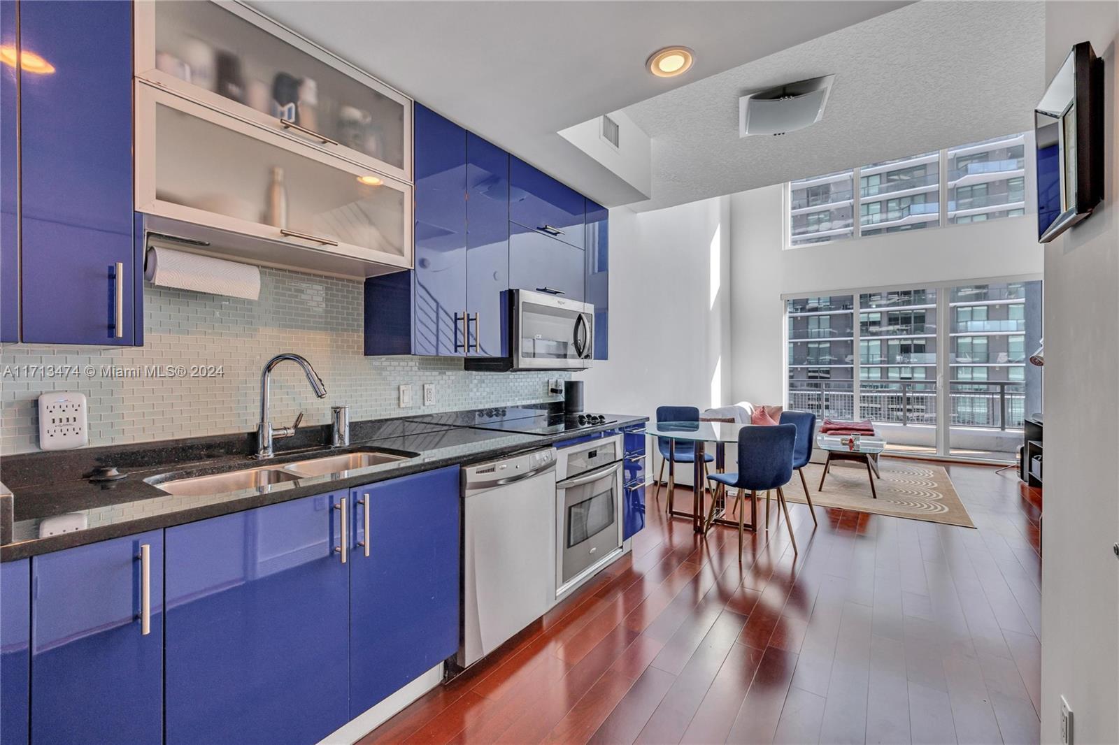 Picture of 60 SW 13Th St # 3812, Miami, FL 33130