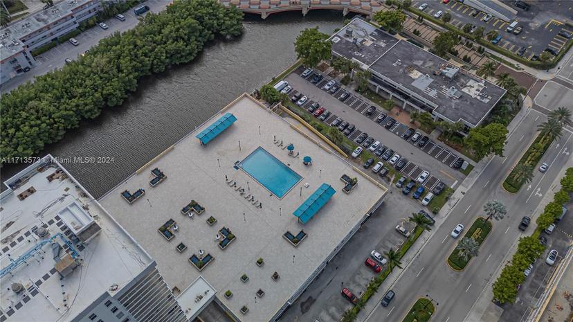 Picture of 230 174Th St # 615, Sunny Isles Beach FL 33160