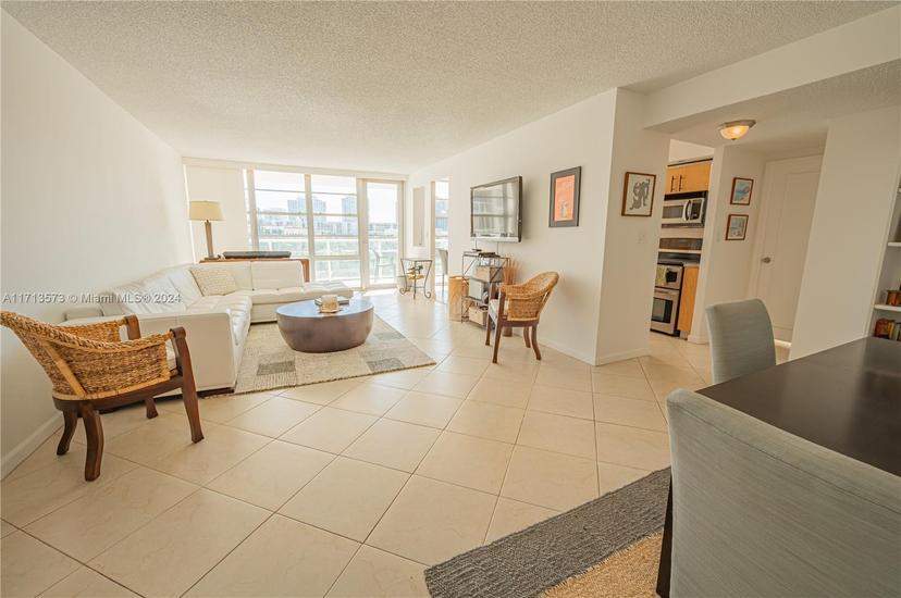 Picture of 230 174Th St # 615, Sunny Isles Beach FL 33160