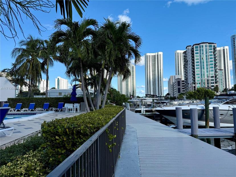 Picture of 406 Poinciana Dr # 1725, Sunny Isles Beach FL 33160