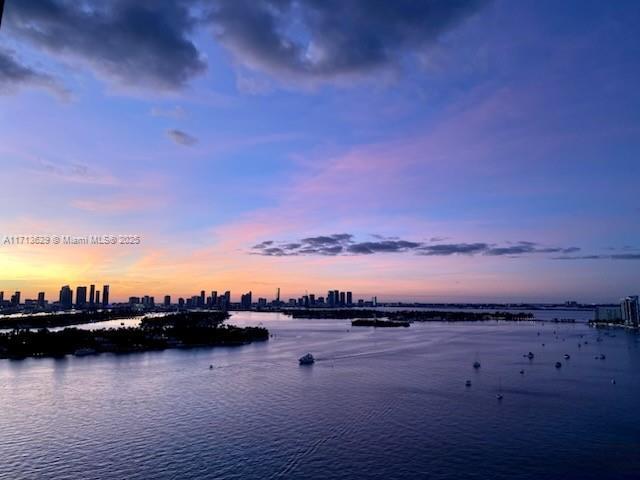 Picture of 650 West Ave # 2412, Miami Beach FL 33139