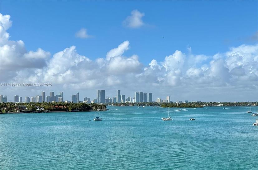 Picture of 650 West Ave # 2412, Miami Beach FL 33139
