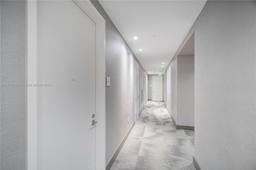 Picture of 2831 S Bayshore Dr # 507, Miami, FL 33133