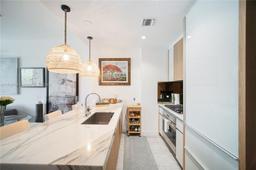 Picture of 2831 S Bayshore Dr # 507, Miami, FL 33133