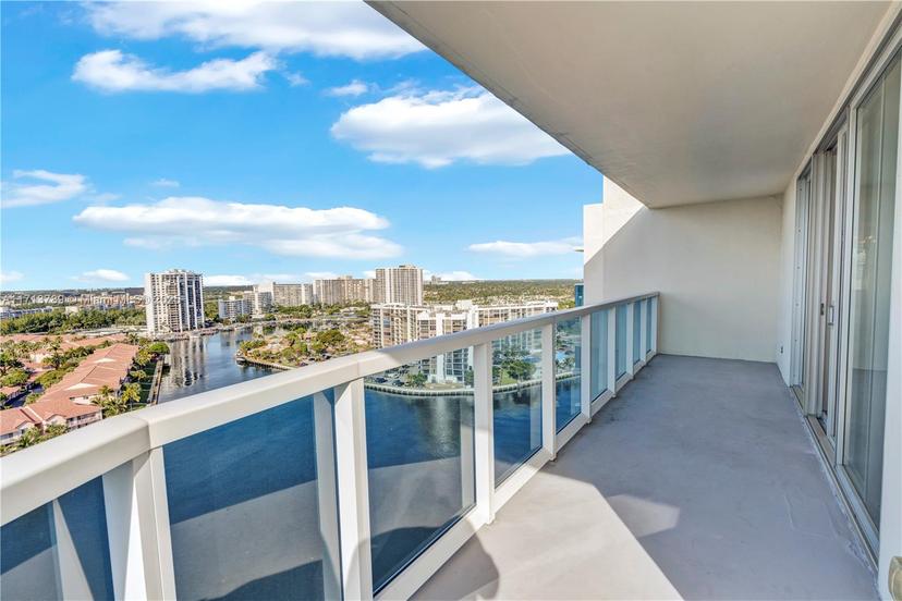 Picture of 3800 S Ocean Dr # 1806, Hollywood FL 33019