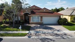 Picture of 760 SW 190Th Ave, Pembroke Pines, FL 33029