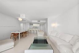 Picture of 4779 Collins Ave # 3108, Miami Beach, FL 33140