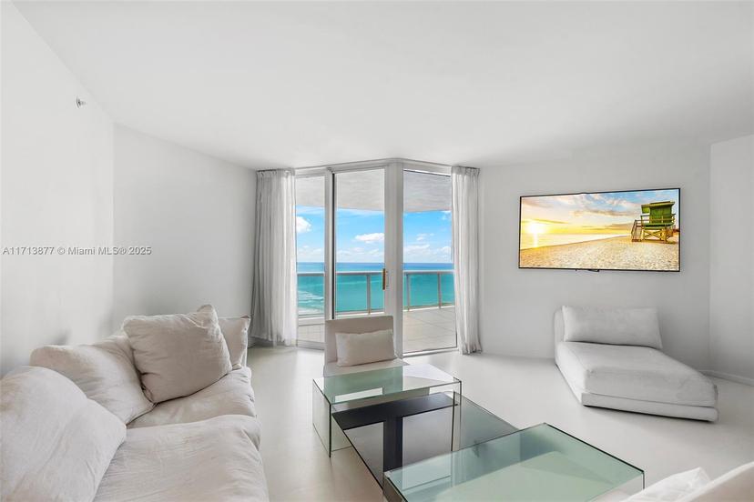 Picture of 4779 Collins Ave # 3108, Miami Beach FL 33140