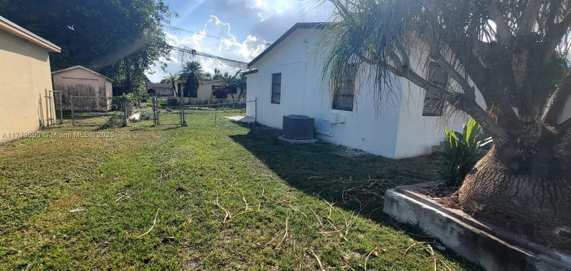 Picture of 14500 SW 291St St, Homestead FL 33033