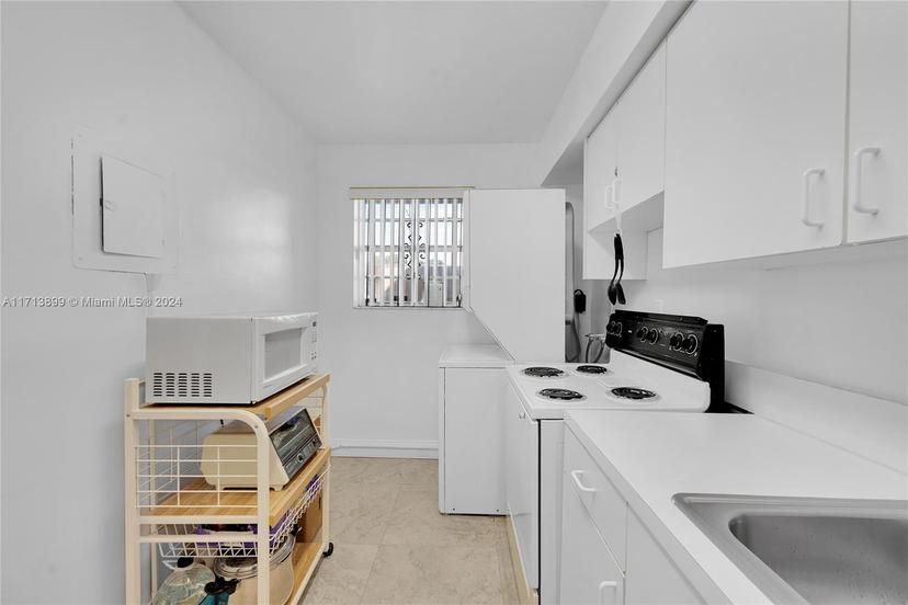 Picture of 624 NW 179Th St, Miami Gardens FL 33169