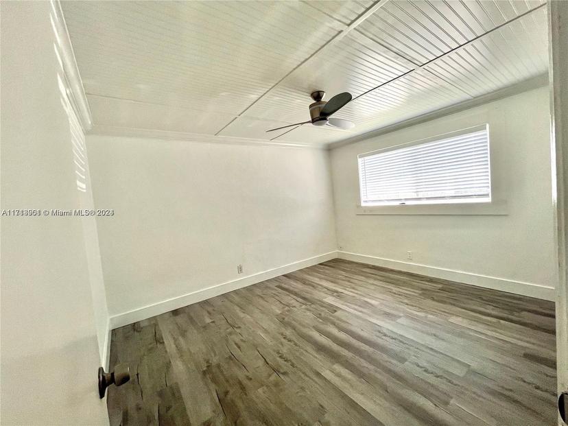 Picture of 1000 SE 15Th St # 105, Fort Lauderdale FL 33316
