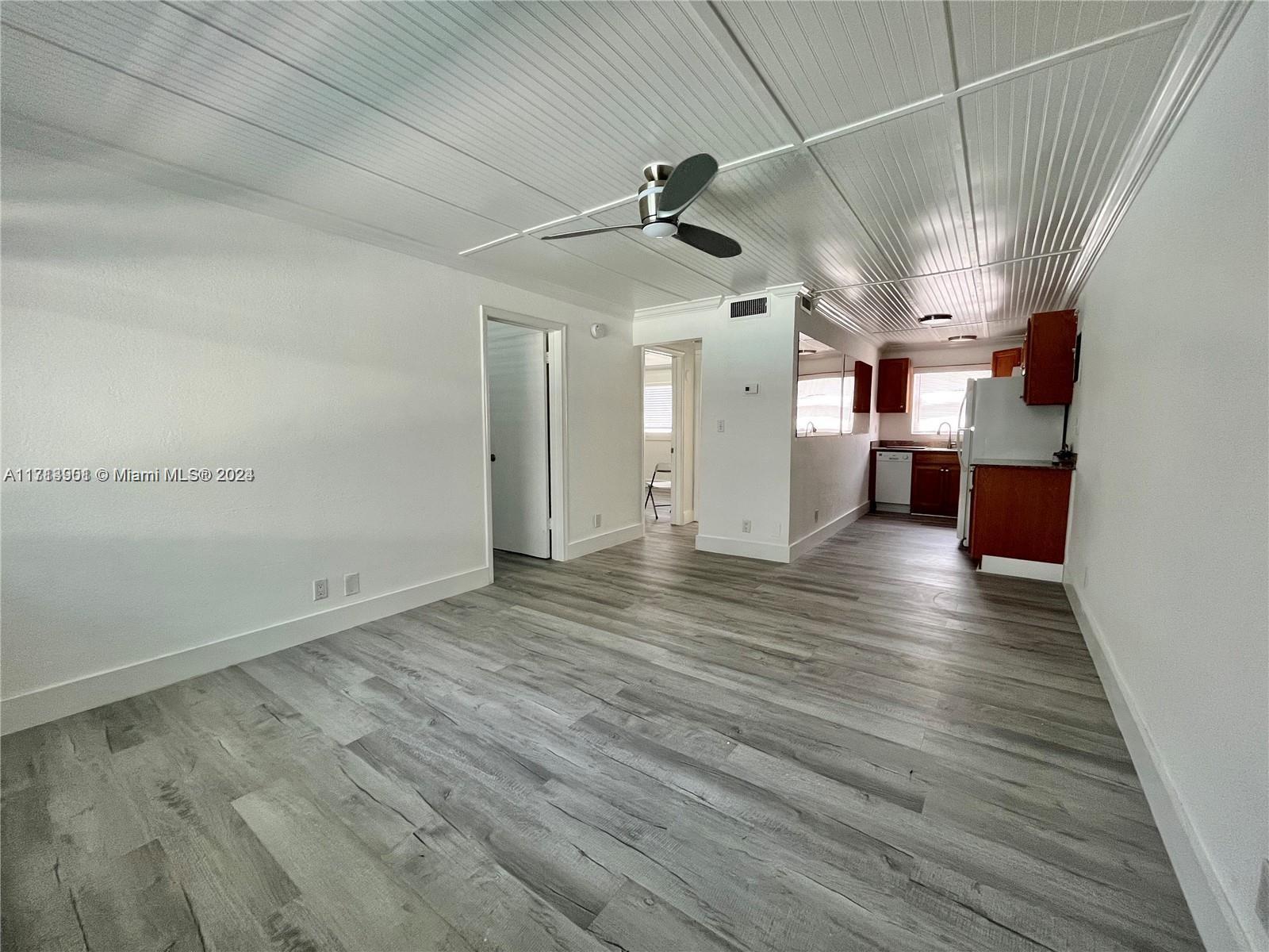 Picture of 1000 SE 15Th St # 105, Fort Lauderdale, FL 33316