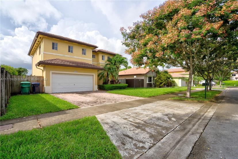 Picture of 11410 SW 229Th Ter, Miami FL 33170