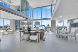 Picture of 1040 Biscayne Blvd, Miami, FL 33132