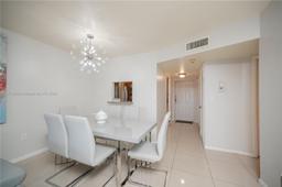Picture of 8861 Sunrise Lakes Blvd # 301, Sunrise, FL 33322
