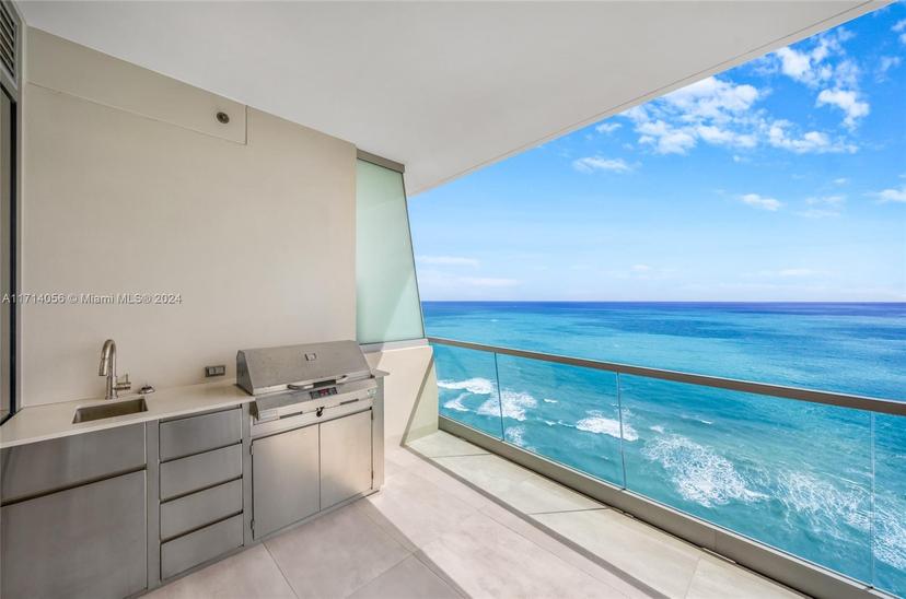 Picture of 18501 Collins Ave # 2502, Sunny Isles Beach FL 33160