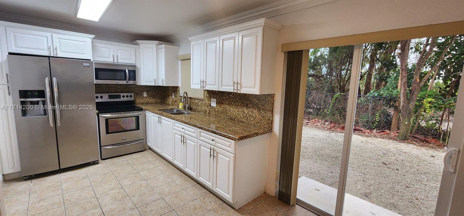 Picture of 1250 SE 31St Ct # 33, Homestead, FL 33035