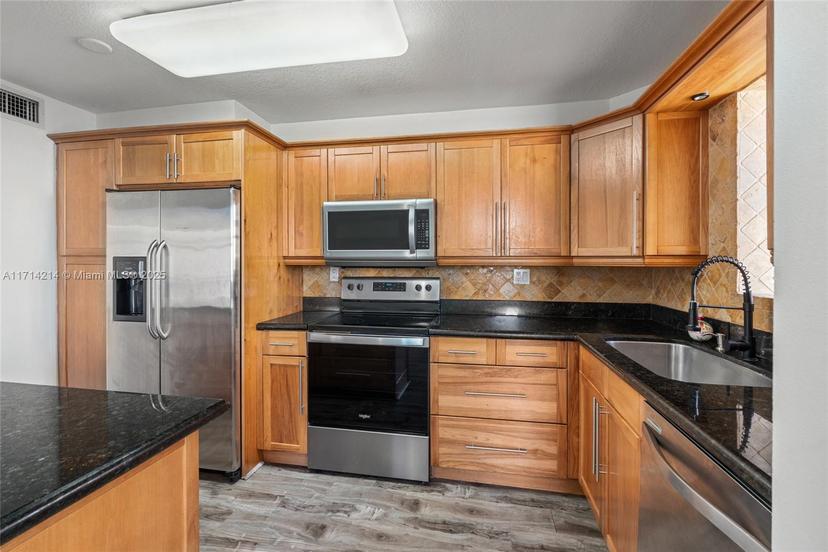 Picture of 20291 NE 30Th Ave, Aventura FL 33180