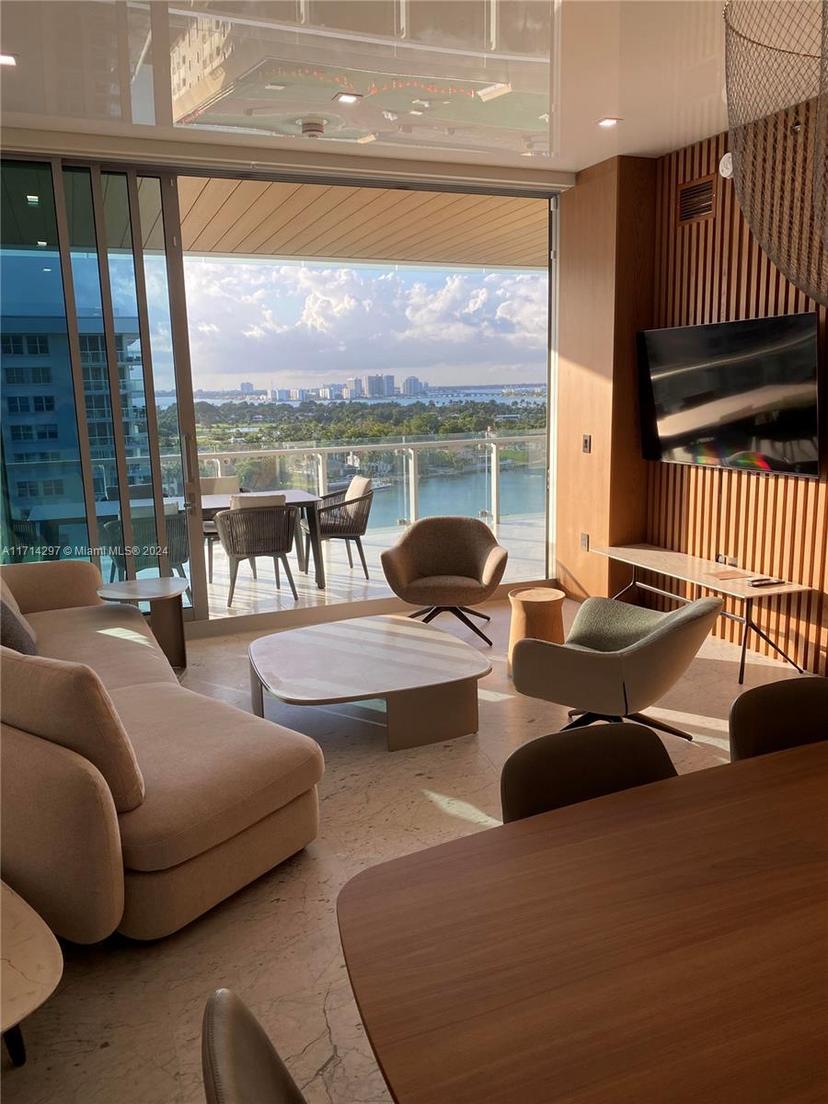 Picture of 5775 Collins Ave # 1105, Miami Beach FL 33140