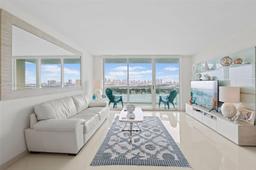 Picture of 650 West Ave # 2407, Miami Beach, FL 33139